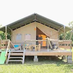 Safarilodge Tent Standard No5 Parque de Campismo Jayac