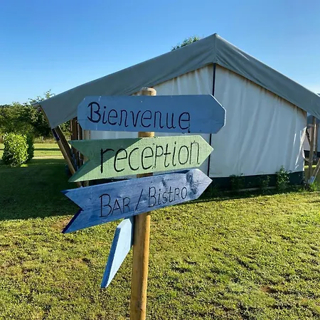مكان تخييم Safarilodgetent Prestige Airco